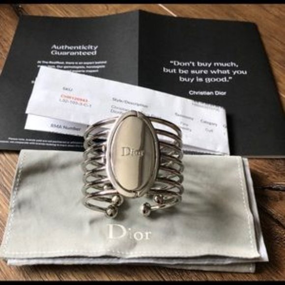 CHRISTIAN DIOR-Large Hinge BRACELET - Picture 12 of 17